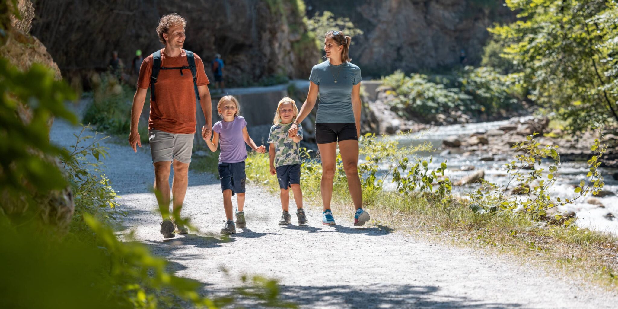 Kundler Klamm Wandern Familie Sommer_Alpbachtal Tourismus_Foto Hannes Sautner shootandstyle (9)