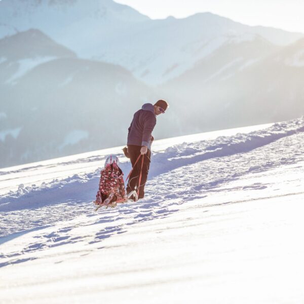 Rodeln in Reith im Alpbachtal in der Nähe von den Hygna Chalets